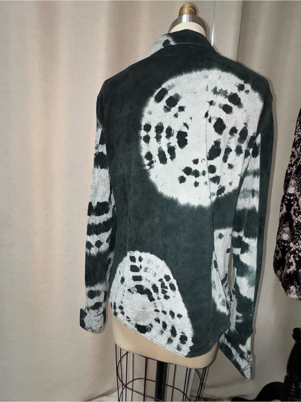 ๐ค VINTAGE Paolo Santini | 100% leather Tie-Dye Shirt ๐ค - Picture 3 of 6